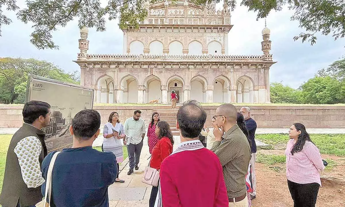 Qutb Shahi Park in Hyderabad
