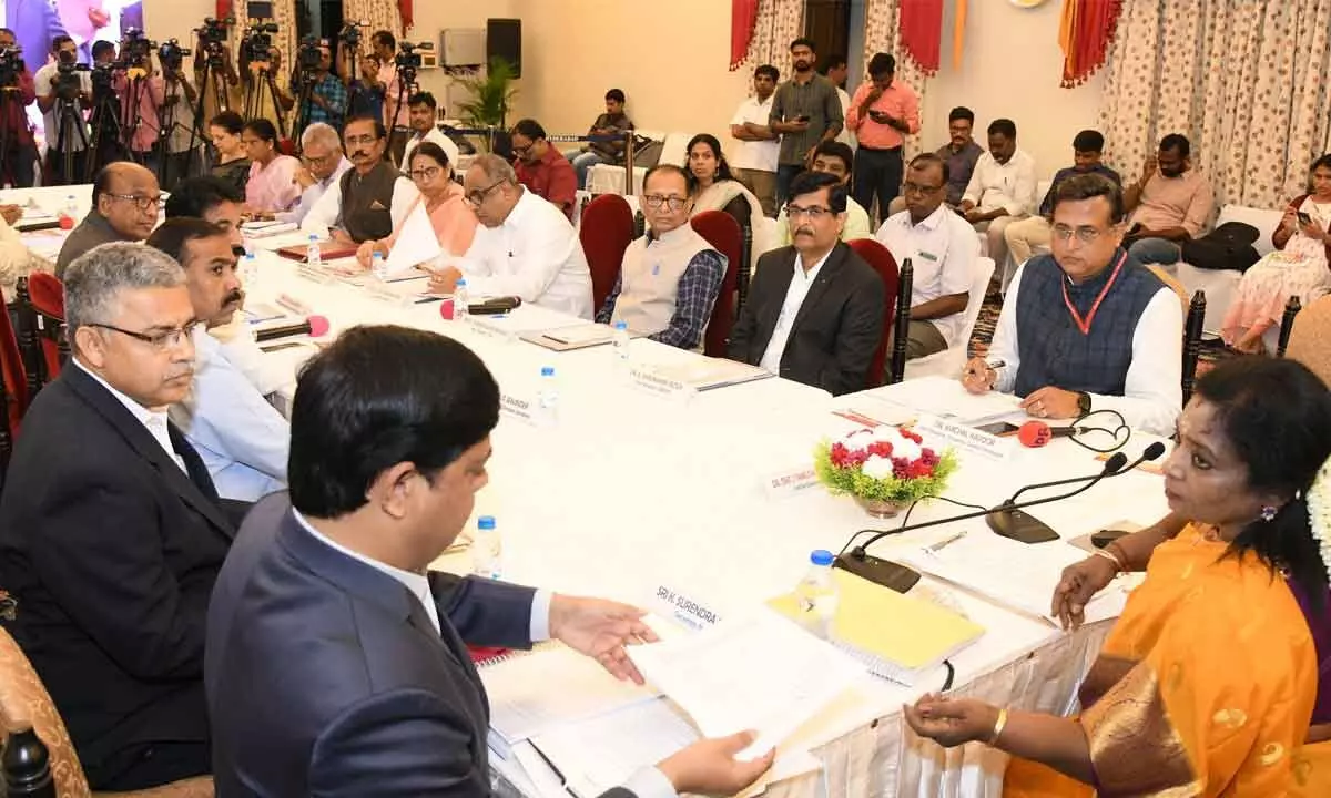 Governor Tamilisai addresses 3rd State VCs’ meet; expresses displeasure over failing NIRF rankings