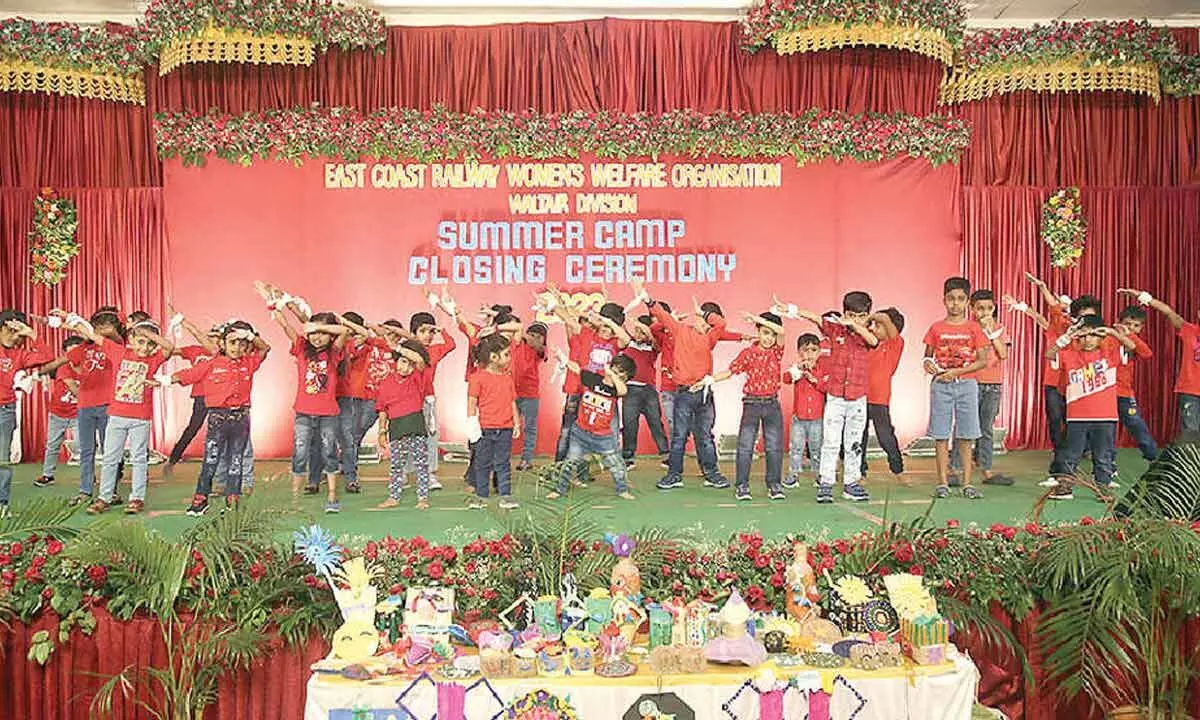 Children performing cultural programmes during valedictory of ‘summer coaching camp-2023’ organised in Visakhapatnam