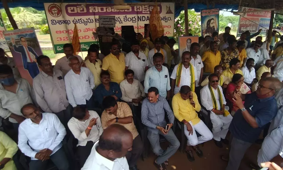 The TDP leaders extending their support to the Ukku agitators in Visakhapatnam on Tuesday