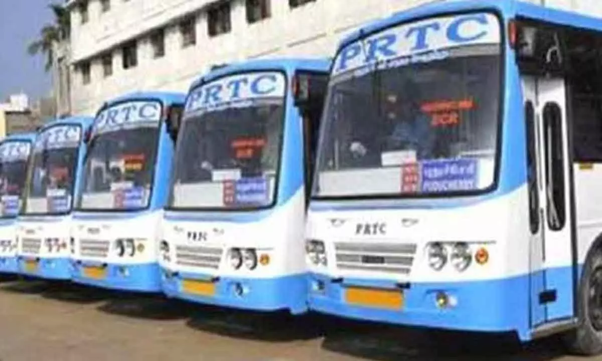 3,000 roadways buses off Punjab roads, commuters hit