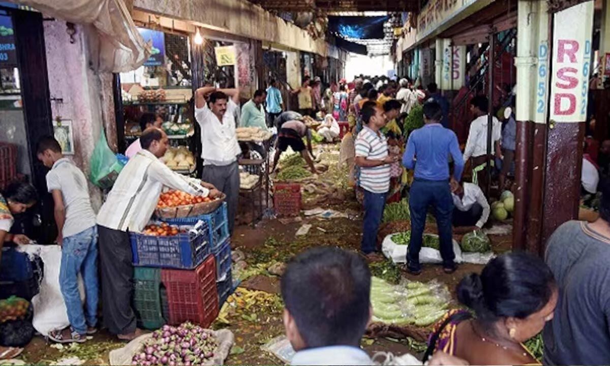 Market Functionaries on warpath Protest cartelisation of Market