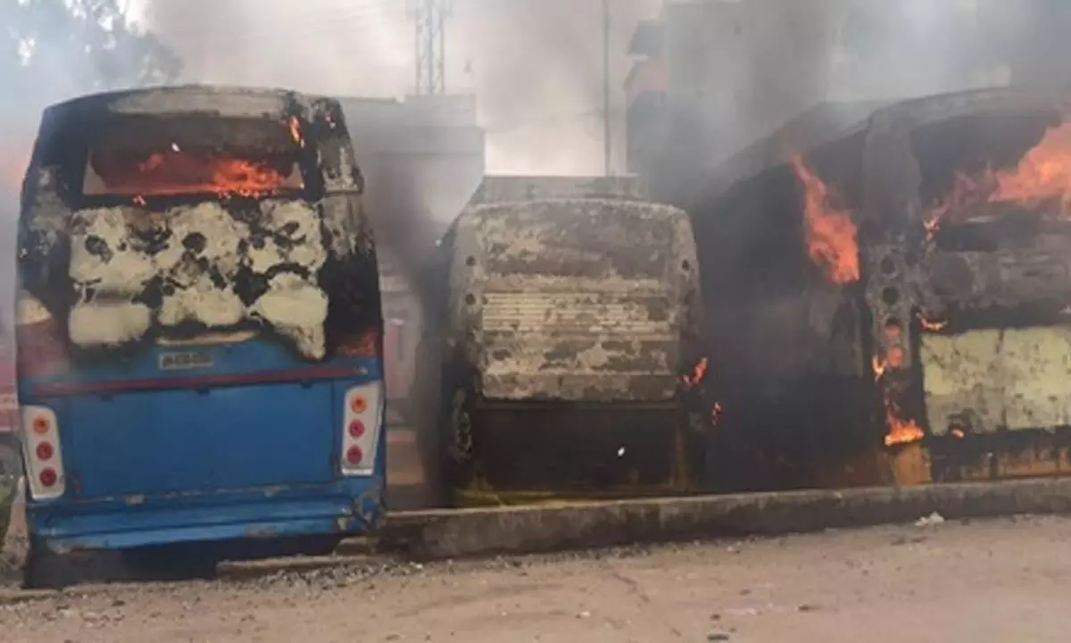 Nine buses gutted in fire at Ranchi bus stand