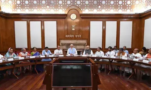 Modi convenes Jumbo cabinet meeting on Monday. Possibility of reshuffle of ministers likely