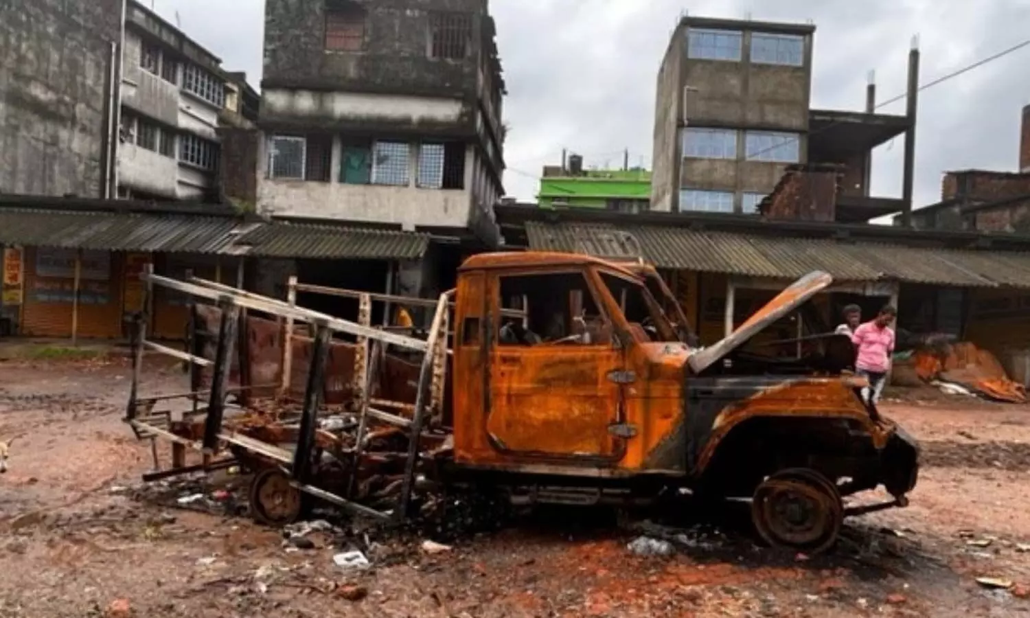 Signs of Violence and Arson: Charred Vehicles Abandoned Near Bhangar II BDOs Office