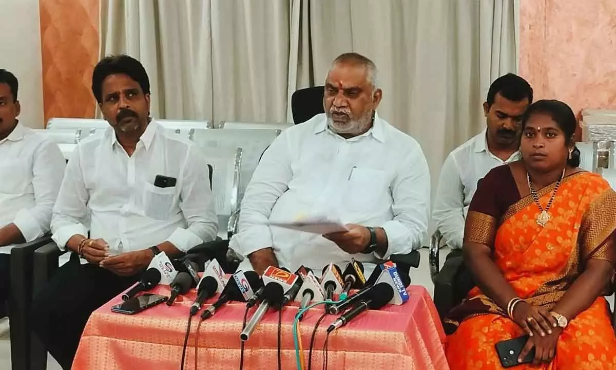 AP Planning Commission Vice-Chairman Malladi Vishnu addressing the media in Vijayawada on Friday