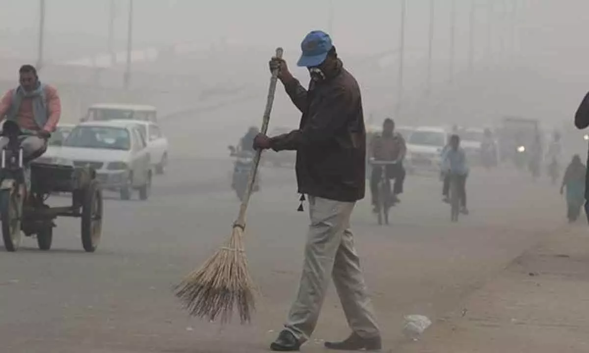 97% sanitation workers exposed to air pollution: Study