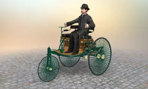 World’s first practical modern automobile