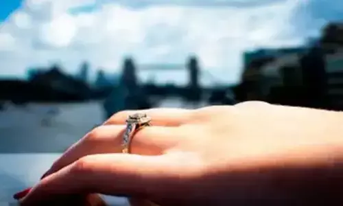 Representational image