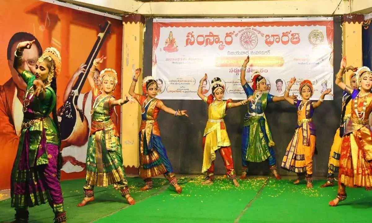 Students performing kuchipudi dance item at Koutha Purnananda Vilas auditorium in Vijayawada on Monday  Photo: Ch Venkata Mastan