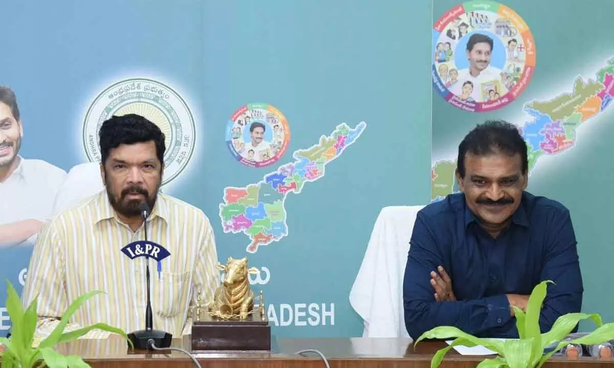 AP Film TV and Theatre Development Corporation (APFTTDC) Chairman Posani Krishna Murali addressing the media at the Secretariat at Velagapudi on Tuesday. APFTTDC MD T Vijay Kumar Reddy is also seen.