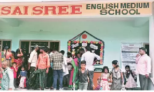 Kurnool: MEO inspects school following complaints of irregularities
