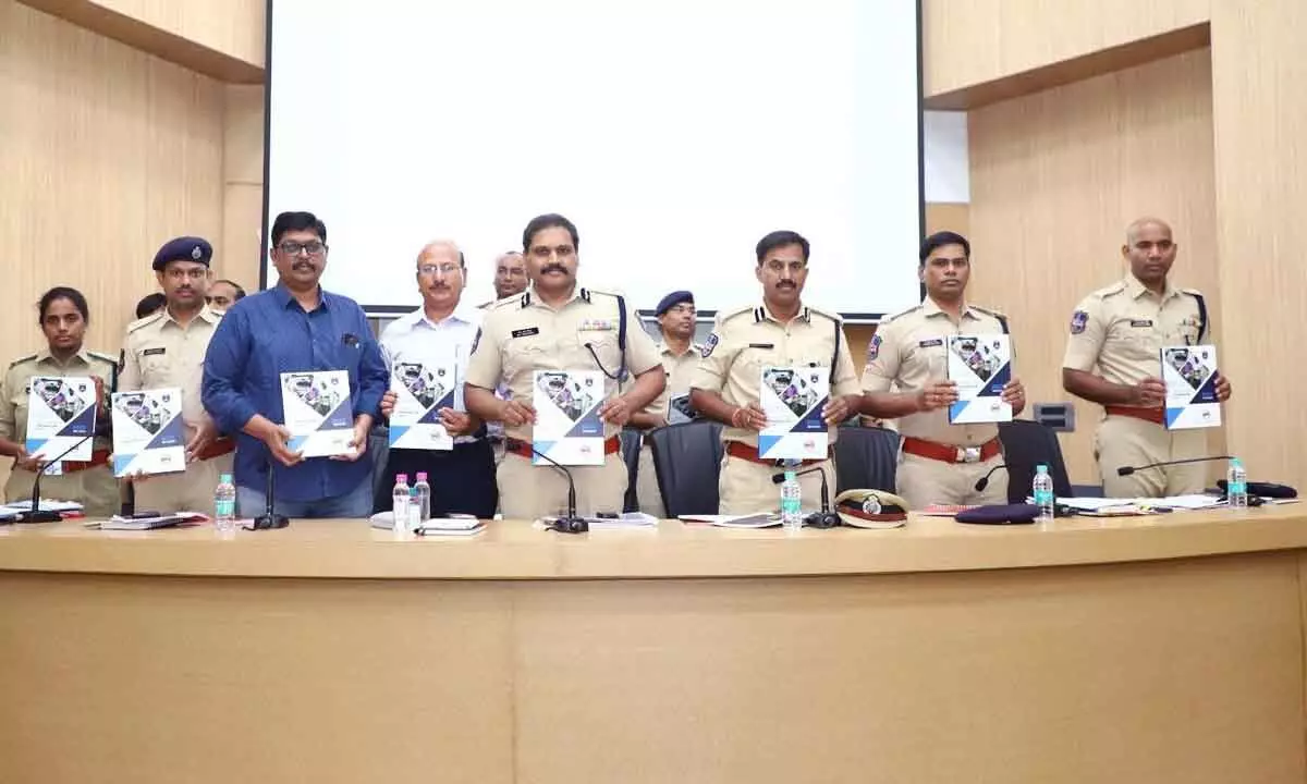Cyberabad Police Commissioner launches handbook on NDPS Act