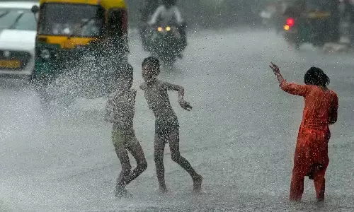 40 Years highest rain in Delhi. Rain plays havoc with normal life