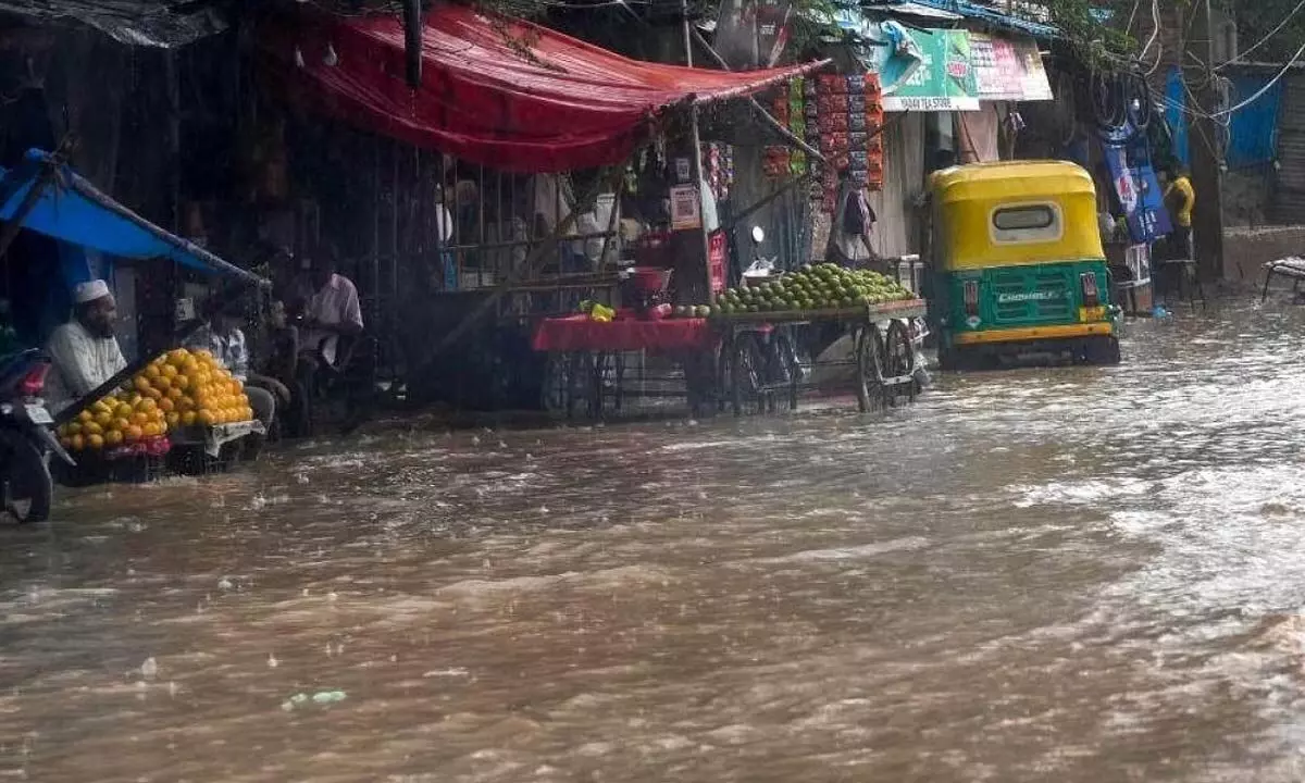Delhi Rains: BJP alleges Rs 3000 cr scam in desilting of drains