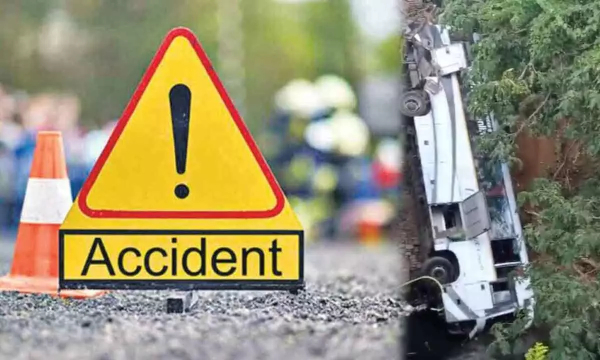 Seven killed in gruesome accident at Darsi