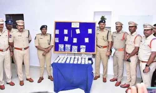 Ramagunam CP Rema Rajeshwari with the recovered stolen property from the burglar at Peddadalli DCP office on Tuesday