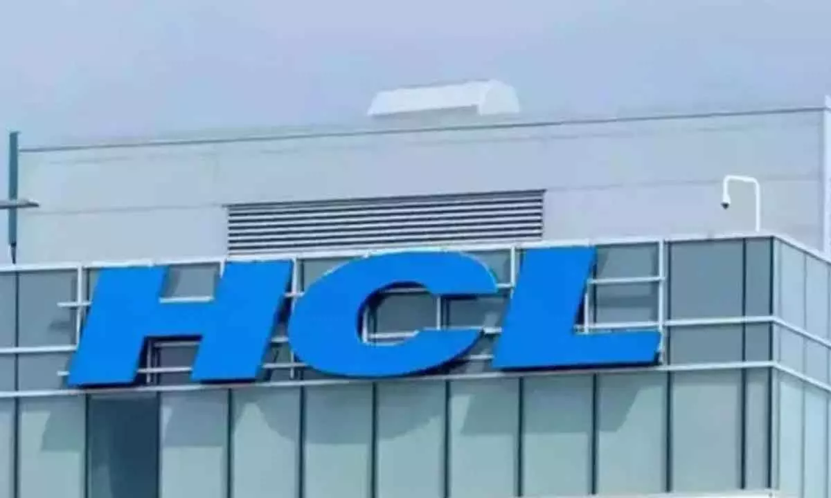 HCL Tech shares end flat (Eds: Updating with closing price)