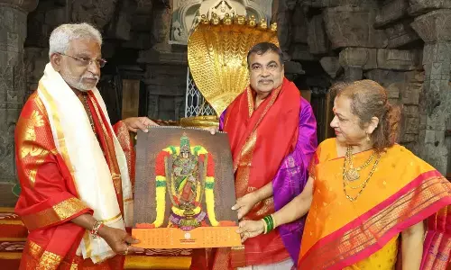 Prayed hill god to bless the country to emerge as a powerful nation- Nitin Gadkari