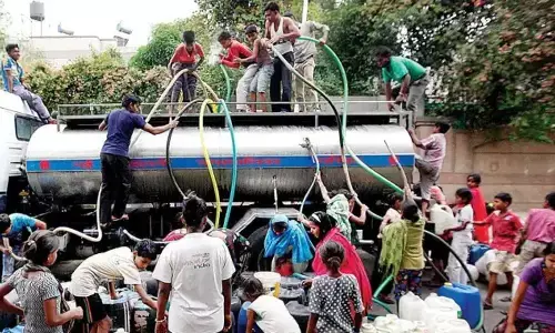 Parts of Delhi facing acute water shortage