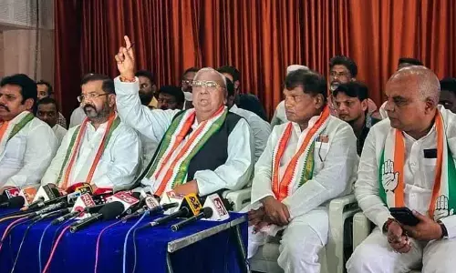 Warangal: BJP, BRS betrayed OBCs says V Hanumantha Rao