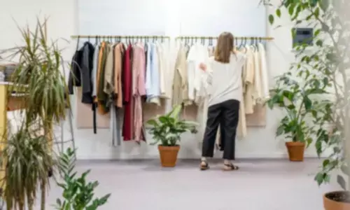 Representational image