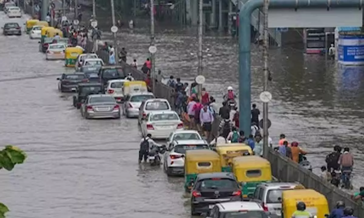 Parts of Delhi still waterlogged