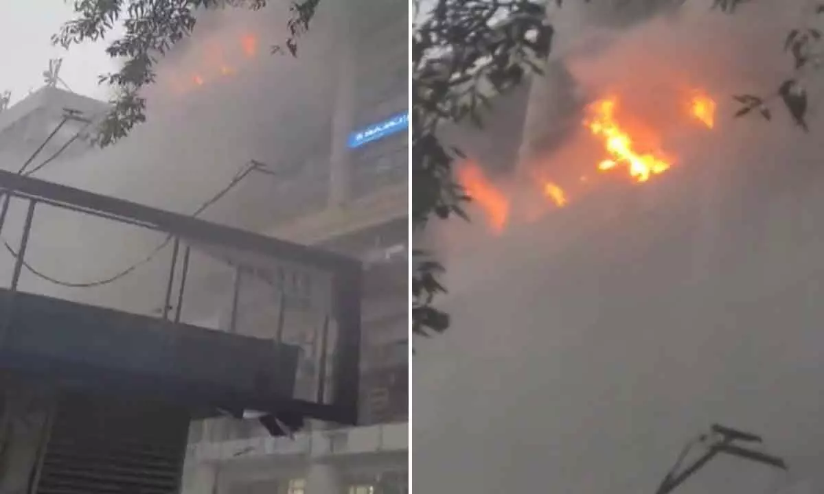 Fire broke out in DCM building on Barakhamba Khamba Road in Delhi