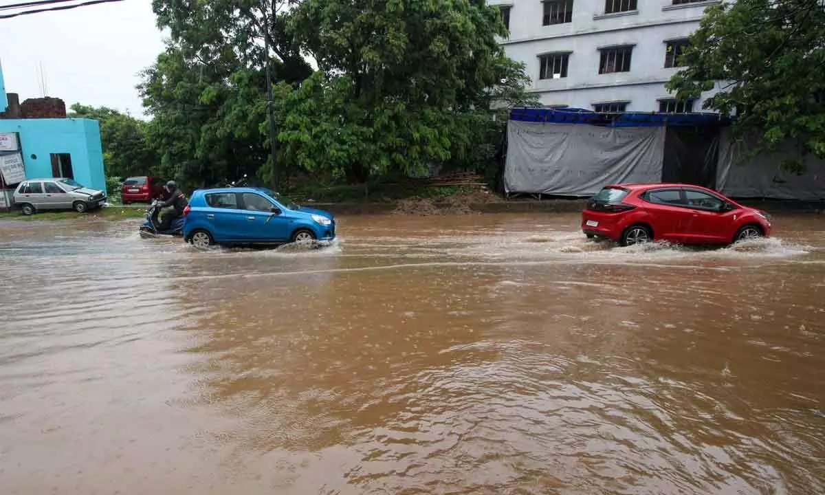 Rain lashes State; Bhubaneswar, Cuttack areas waterlogged