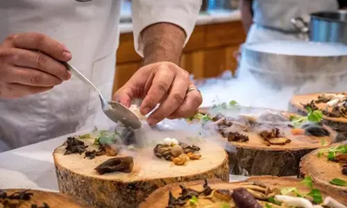 Six food plating and presentation suggestions by experts