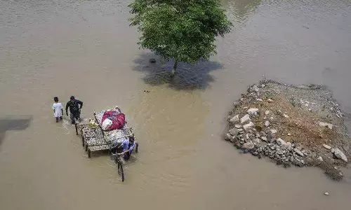Two go missing in Yamuna in Greater Noida, NDRF called for search