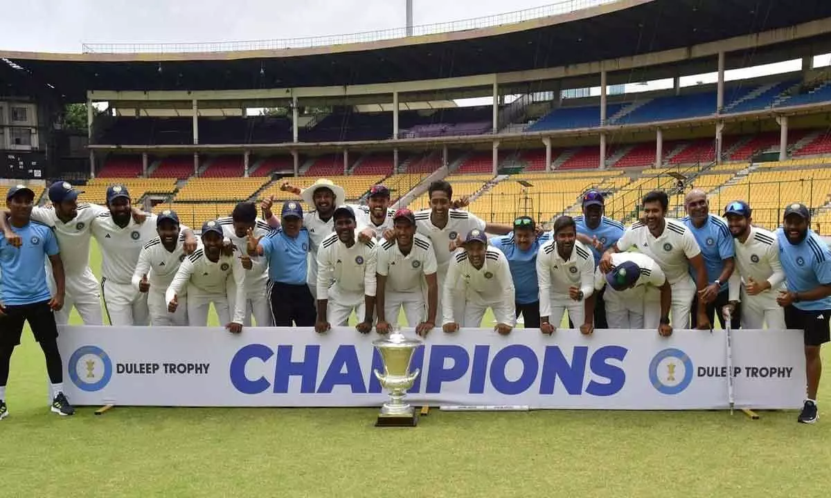 South Zone beat West Zone by 75 runs to lift Duleep Trophy