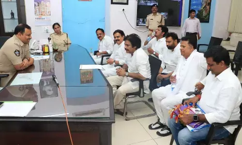 Pawan Kalyan complains to Tirupati SP on CI Anju Yadav