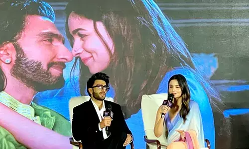 Ranveer Singh says he and Karan Johar have Dilli ki aunty within them