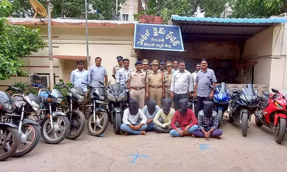 Police producing the accused and the bikes recovered from them at the Centre Crime Station in Tirupati on Tuesdau