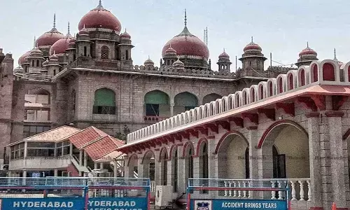 Prime Land For BRS Party Office: TS High Court issues notices to HMDA, CCLA and BRS General Secretary