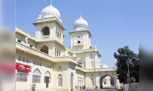 LU opens online access to its libraries for students, teachers