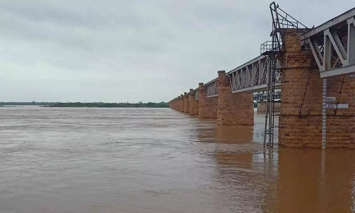 Godavari at Pushkara Ghat in Rajamahendravaram