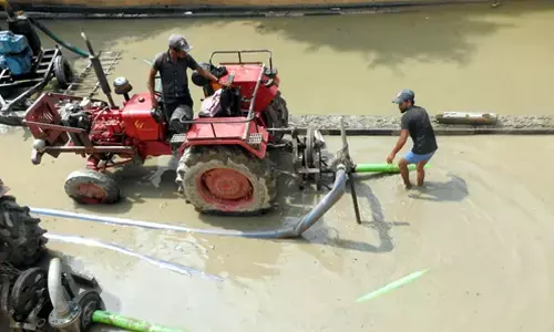 Alert issued as 2.9 L cusec water released in Yamuna river