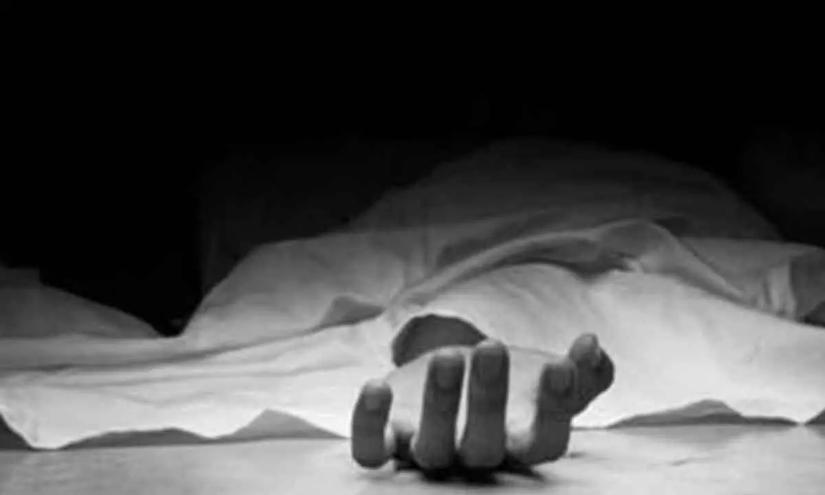 Youth ends life in Hyderabad after losing money in cricket betting