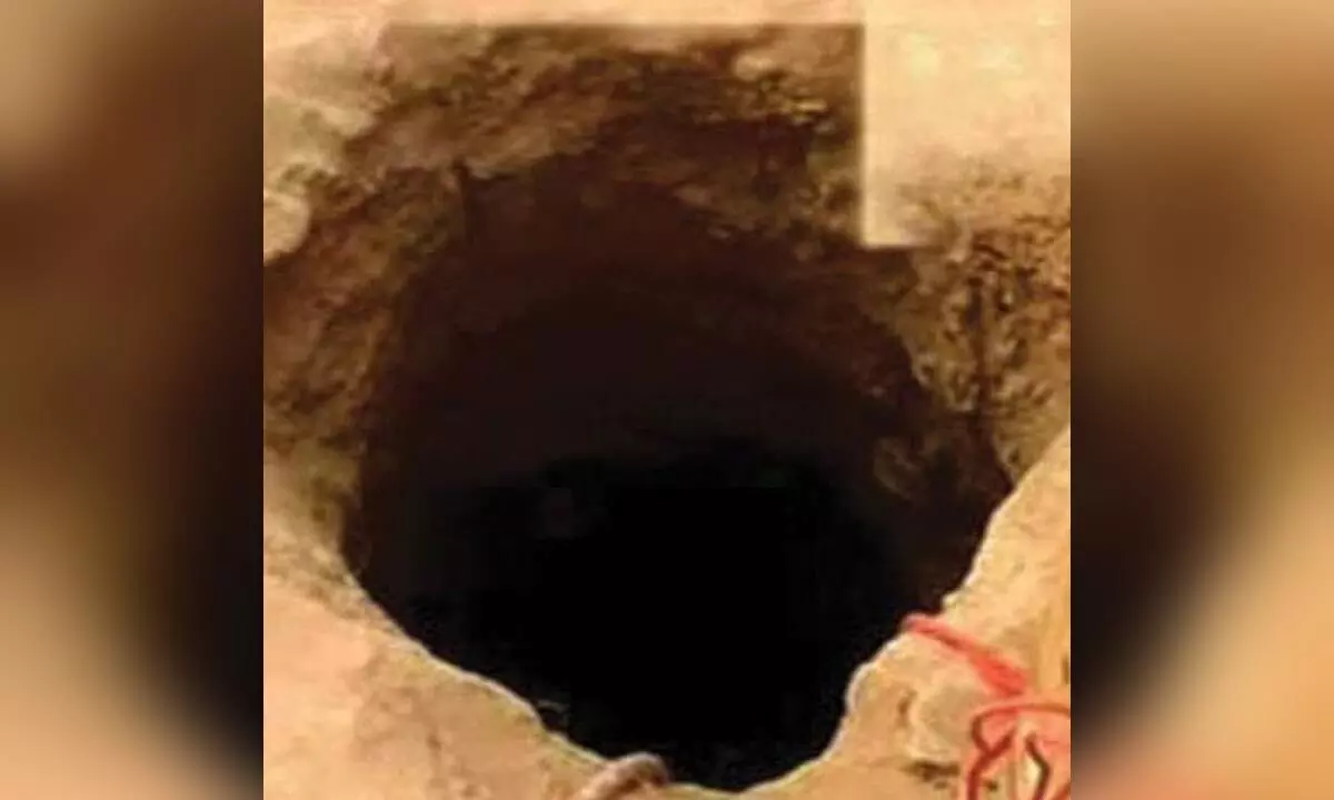 Four-year-old falls into a borewell in Nalanda, rescue operations on