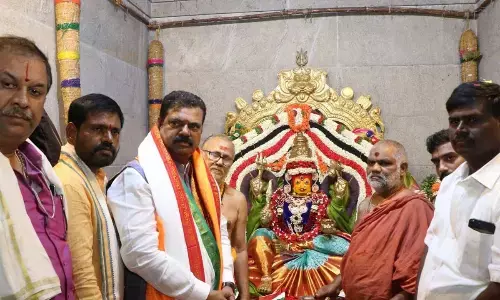 Union Minister of State for Panchayat Raj, Kapil Moreshwar Patil, at Tataiahgunta Gangamma temple in Tirupati on Sunday