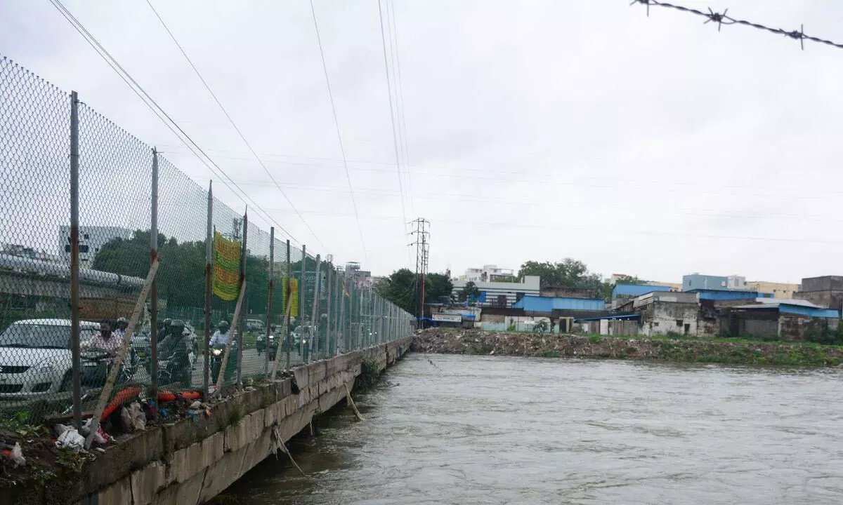 Hyderabad: Musi river flood threat worries residents in low-lying areas