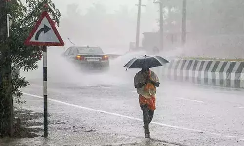 Moderate to heavy rains lash AP