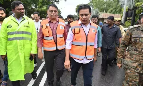 Heavy Rains- KTR reviewed the conditions in the towns