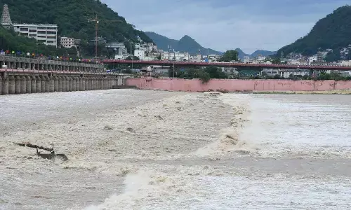 Flood release on Prakasam barrage in Vijayawada