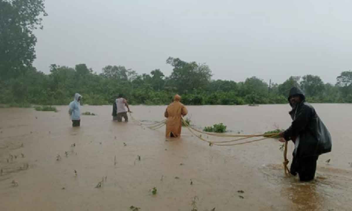 Heavy Rains Wreak Havoc In North Telangana, 10 People Washed Away