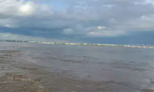 Floods hit Lankan villages