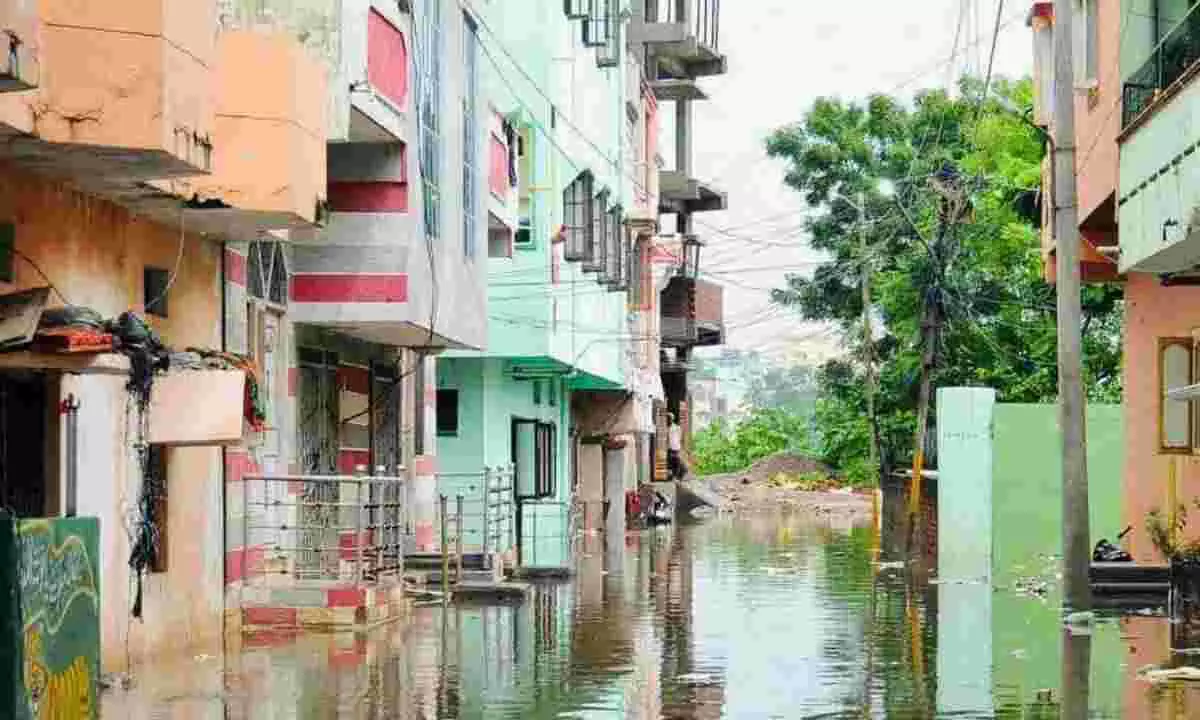 Waterlogging returns to haunt residents on Hyd’bad outskirts