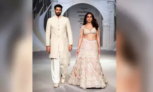 Sara Ali Khan Brought Traditional Grace With Modern Day Elegance At ICW 2023